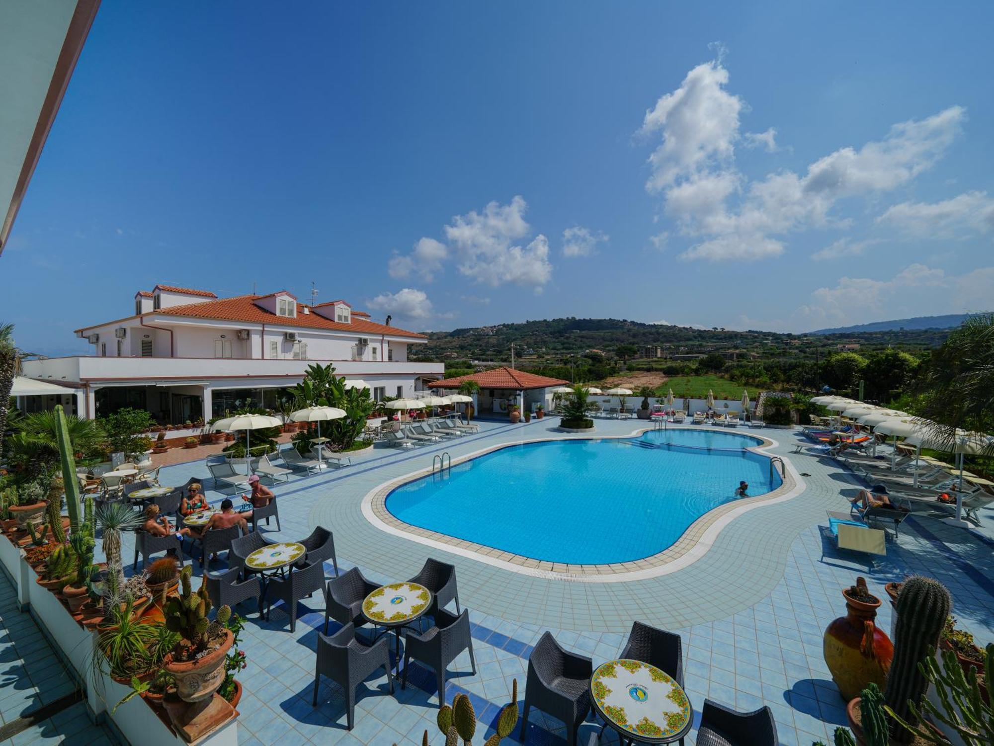 Hotel Damanse Santa Domenica  Εξωτερικό φωτογραφία