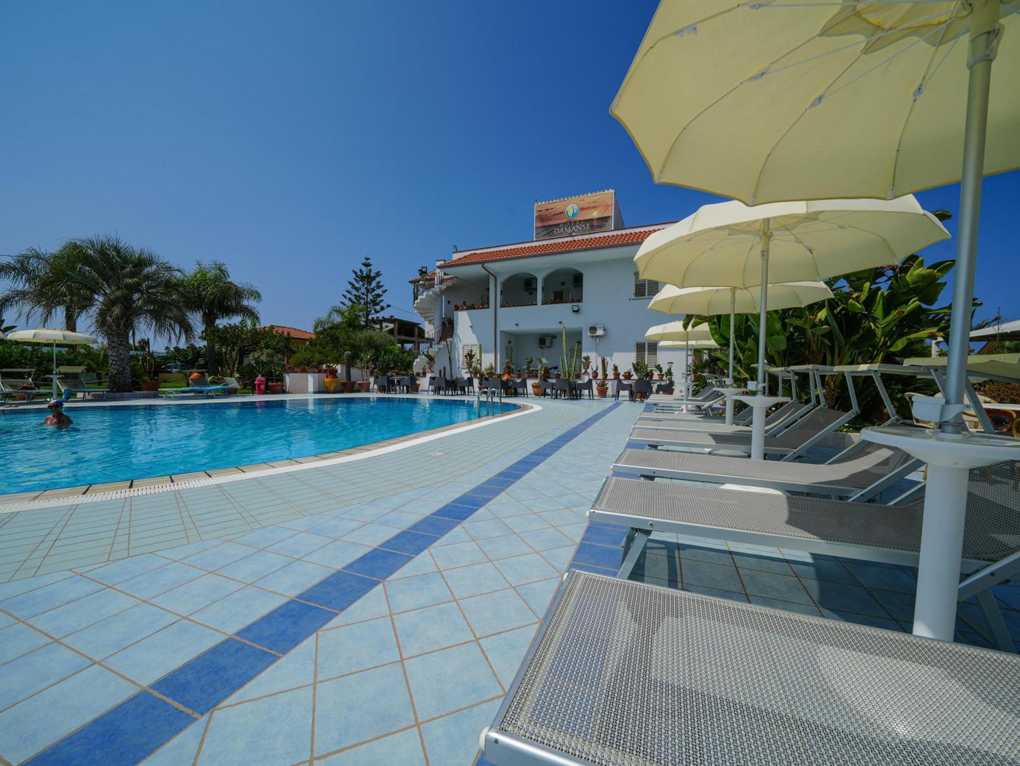 Hotel Damanse Santa Domenica  Εξωτερικό φωτογραφία