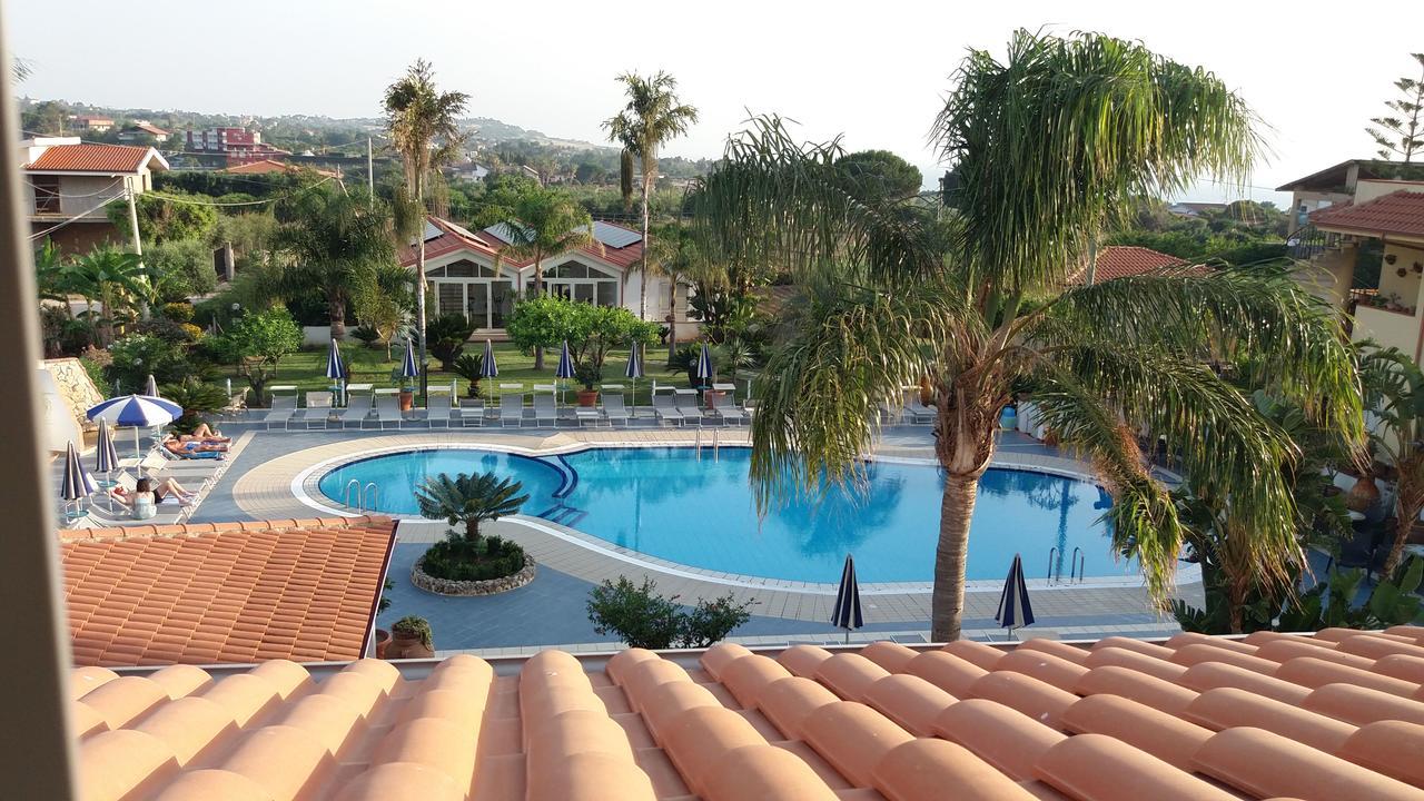 Hotel Damanse Santa Domenica  Εξωτερικό φωτογραφία